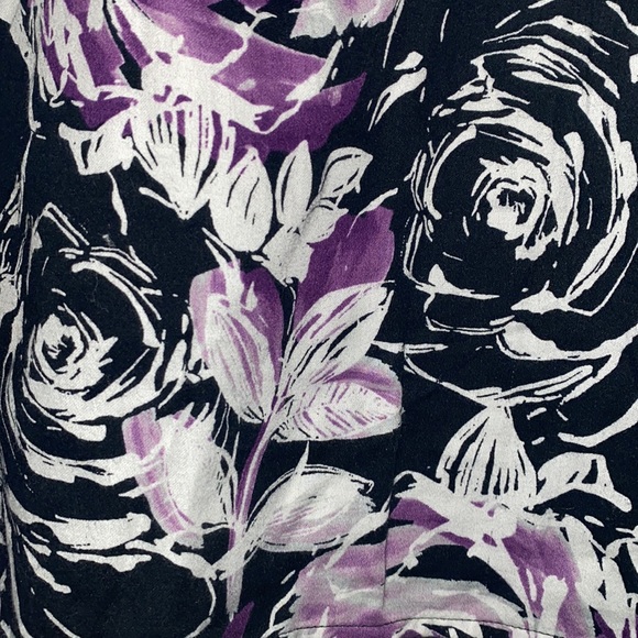 Liz & Co. Purple, Black, and White Floral Skirt - Picture 3 of 3